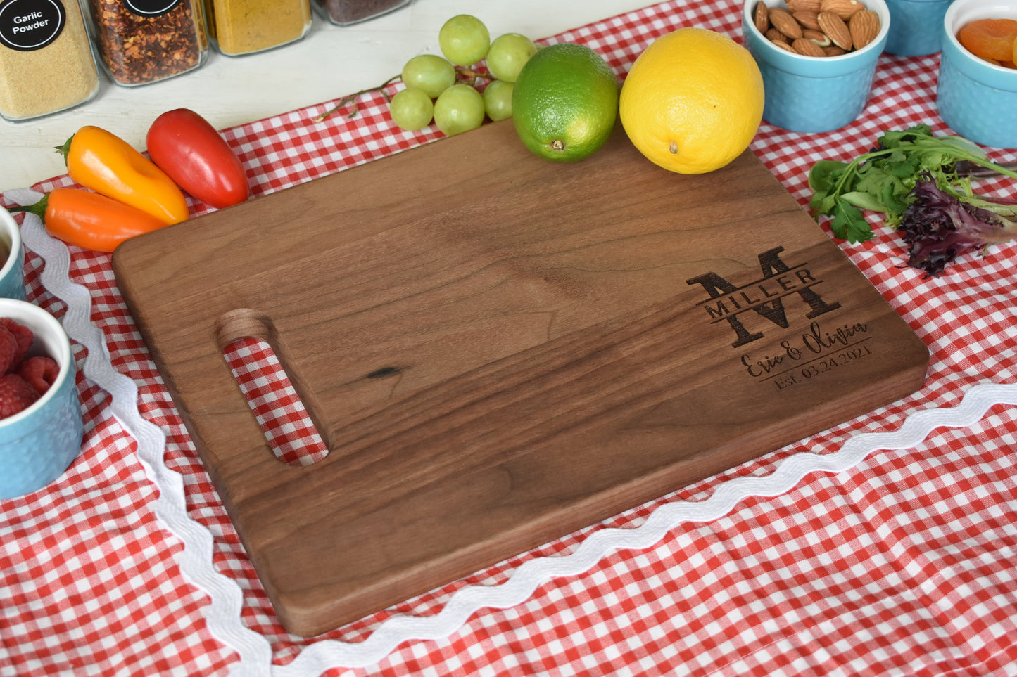 Personalized Cutting Board - PH16