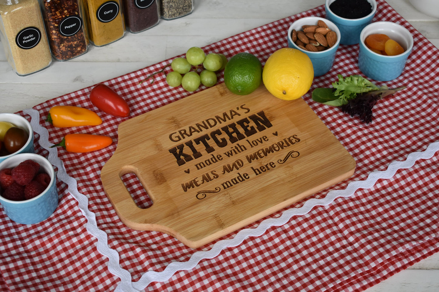 Personalized Cutting Board - PH16