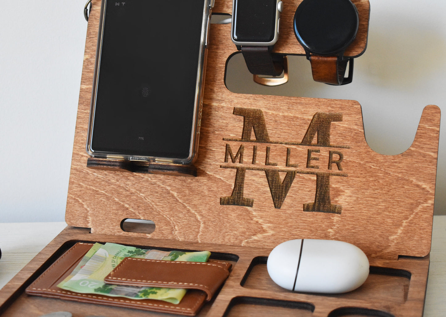 Wooden Docking Station  with Gun Holder - SL13