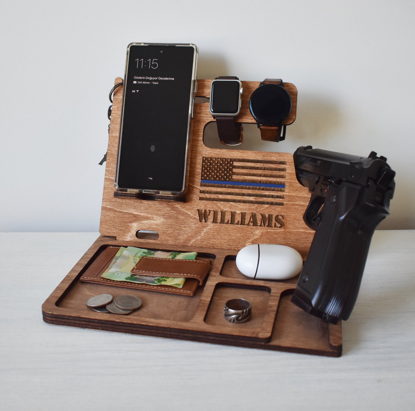 Wooden Docking Station with Gun Holder - SL01