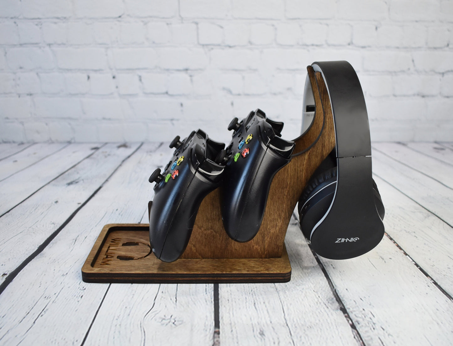 Personalized Controller and Headset Stand - SL08