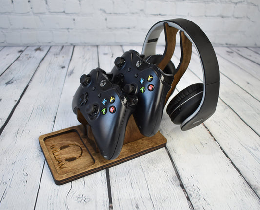 Wooden Headphones and Controller Stand - SL12